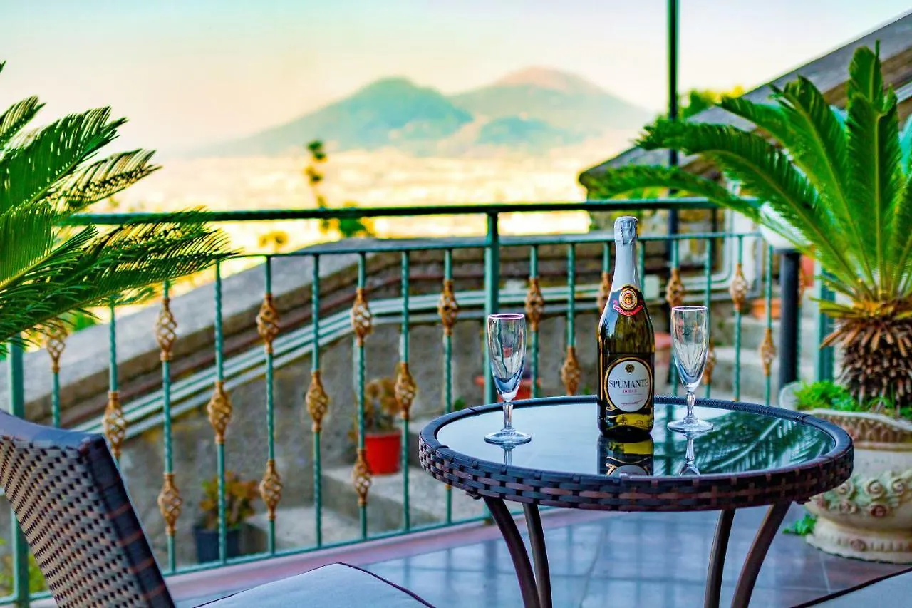 Residenza Vesuvio Napoli 0*,  Italia